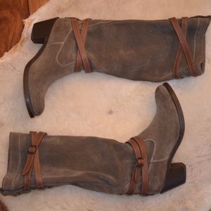 FRYE Jane Women's Oiled Suede Strappy Boot - Fatigue - 6.5B